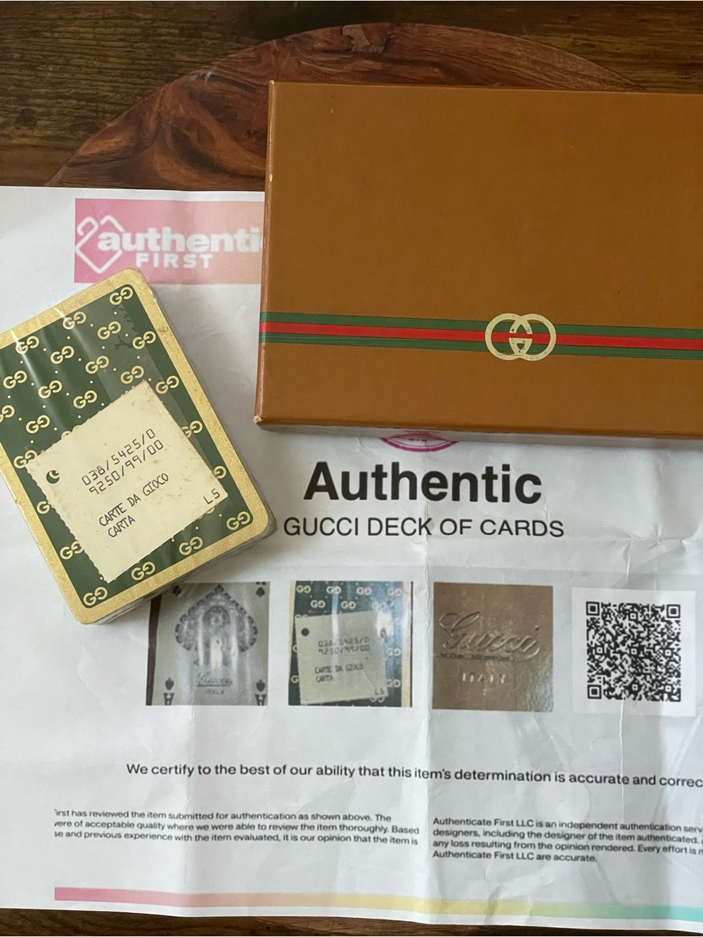 GUCCI Vintage Green & Gold Sealed Deck of Playing Cards w/Box & COA